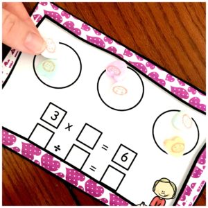 FREE No-Prep Multiplication Facts Practice Game with a Football Theme