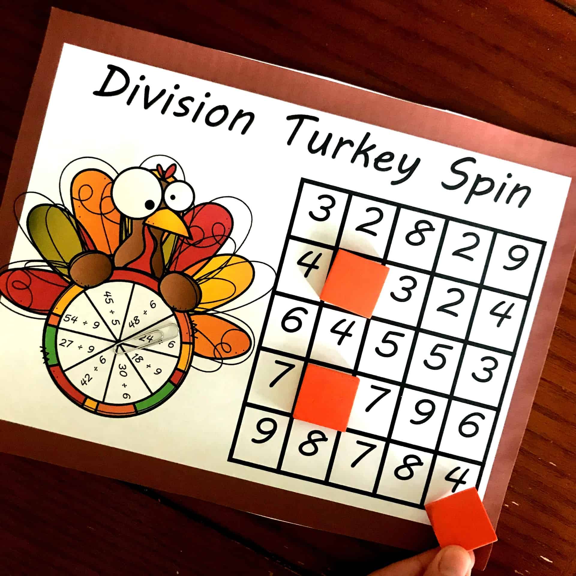 FREE Thanksgiving Division Game for Practicing Basic Division Facts | No Prep
